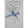 Tobs White Wicker Heart Hook